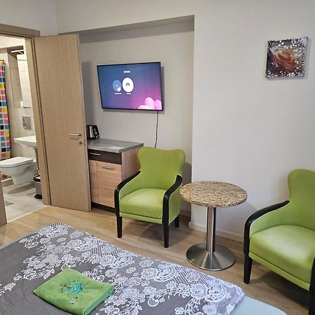 Kauno Apartamentai King Size Bed Kaunas Eksteriør bilde